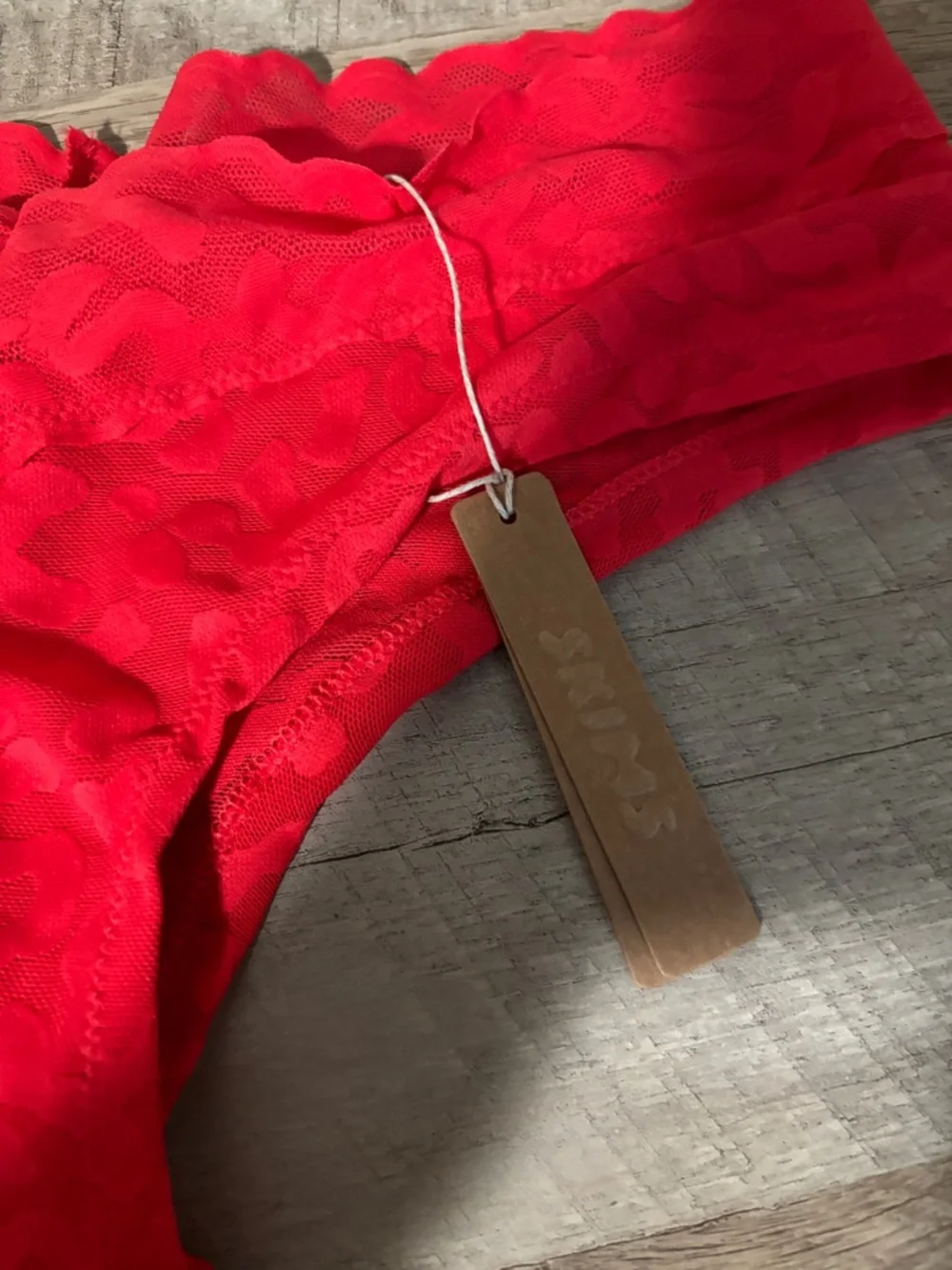 SKIMS size medium BNWT lingerie/panties - Picture 3 of 8